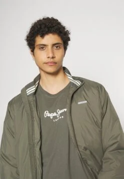 Pepe Jeans Bon - Bomberjacks - Olive -About You Winkel 04aedceefd0e459baea721d18554217d