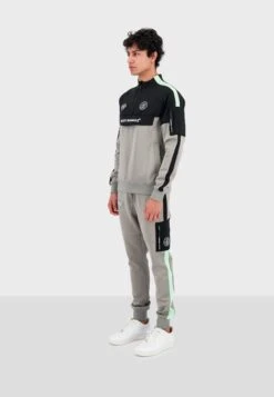 Gybe - Sweater - Grey -About You Winkel 1672cb8f88bb437584d43507d023eb36