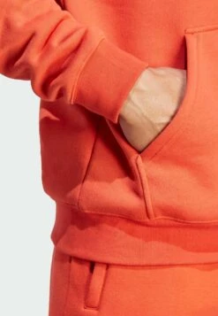 Adidas Originals Trefoil Essentials- Hoodie - Preloved Red -About You Winkel 28cc82ef6630449bb76228c0df5d099c