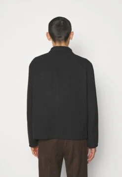 Sandro Jacket - Lichte Jas - Noir -About You Winkel 31997f7edc80439fad1eaca78f2713a8