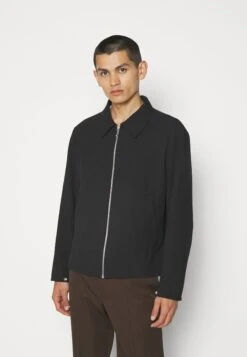 Sandro Jacket - Lichte Jas - Noir -About You Winkel 37f61bd3d4d54e67b47d20880b49dafa