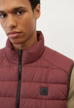 Marc O'Polo Steppweste Mit Wattierung Unifi Repreve® - Bodywarmer - Baby Aubergine -About You Winkel 3a98439a304f44b0875ac486809c89cb