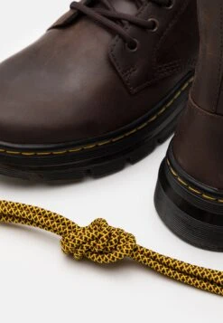 Dr. Martens Combs Unisex - Veterboots - Brown -About You Winkel 53fb636bb5b940f09ac8f9a4c1767f18