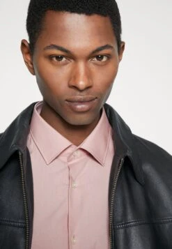 Hugo Jenno - Zakelijk Overhemd - Light Pastel Pink -About You Winkel 5469e4e7ed6142269f9ec3b7cf54414f