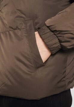 NIGHT ADDICT Natravisa - Winterjas - Brown -About You Winkel 83cbc9cc91c549fa8536695edde1af3d