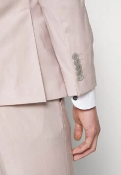 Strellson Caidan Madden Set - Kostuum - Pastel Pink -About You Winkel 84be41d82f374cc887bfd12028465e5e