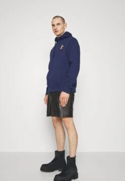 Wood Wood Ian Doggy Patch Hoodie - Sweater - Navy 15 Wood Wood Ian Doggy Patch Hoodie - Sweater - Navy -About You Winkel 894a2072e4be4b8daa542891f8c39236