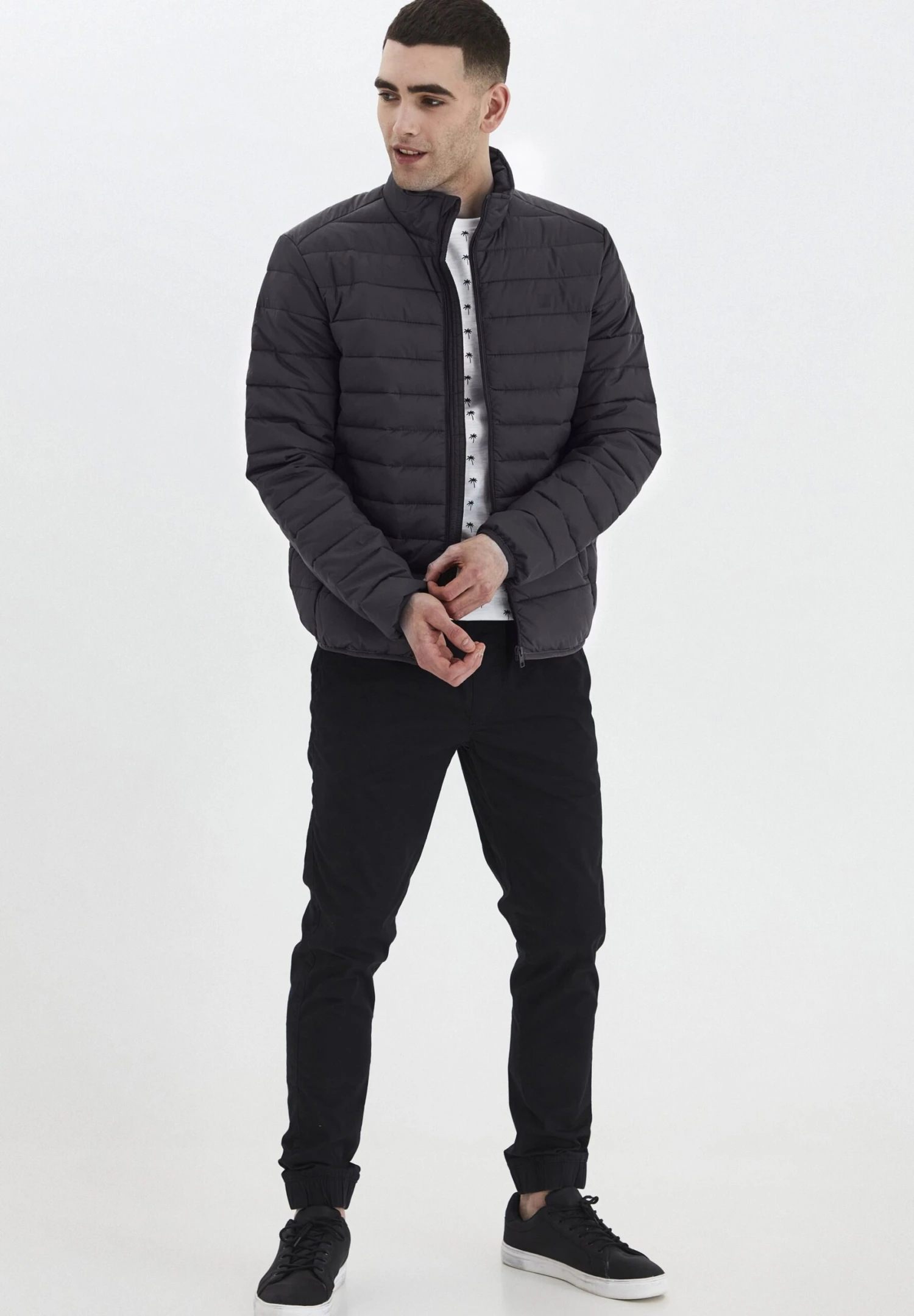 Solid Sdsören - Jas - Forged Iron 4 Solid Sdsören - Jas - Forged Iron - Afbeelding 2