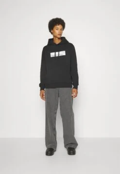 Calvin Klein Jeans Hyper Real Box Logo Genderless Unisex - Hoodie - Black -About You Winkel 9366fc9223824aecab340b12145f984c