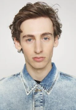 Boss Spijkerjas - Bright Blue -About You Winkel a410f6ff58ff45379ce864599103df0e