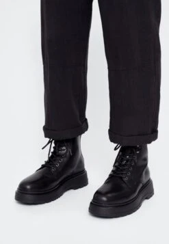 Vagabond Jeff - Veterboots - Black 15 Vagabond Jeff - Veterboots - Black -About You Winkel abba6b1ac76d44a8851b5d82785dcc6f