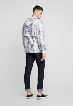 Mister Tee- Windjack - Grey -About You Winkel bbadccdd3f2e4fa1b16052ea1e14c17d