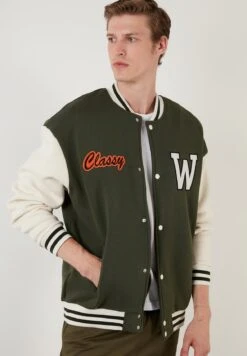 Oversize Fit - Bomberjacks - Khaki -About You Winkel c072fd70d00f4916ad97a22577358b28