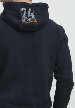 Erik - Hoodie - Salute 14 Erik - Hoodie - Salute -About You Winkel c0d736a45e044c17a2b869a594a47a58