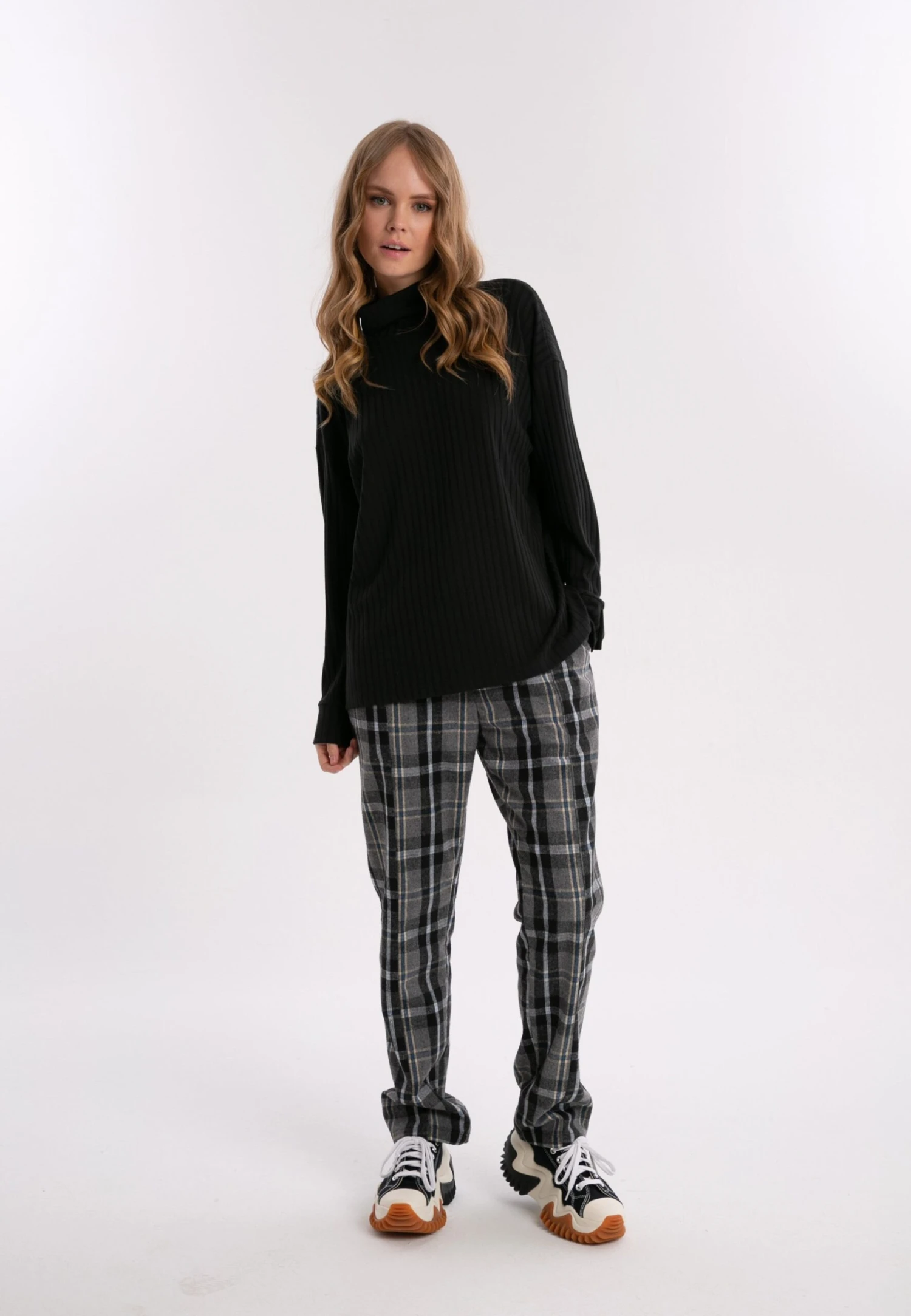 Roll-Neck - Trui - Black 4 Roll-Neck - Trui - Black - Afbeelding 2