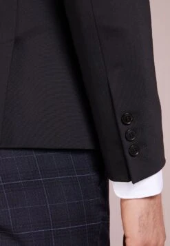 DRYKORN Hurley - Colbert - Black -About You Winkel cef9a9f96a584b9bb9293e6e636264c8