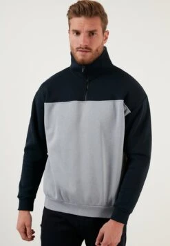 Sweater - Indigo 12 Sweater - Indigo -About You Winkel d0db8c1e16f646acb94dda0d97758bc4