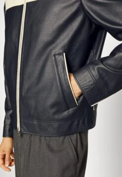 Gant Short Leather Jacket - Leren Jas - Navy -About You Winkel de0bfe43d1594538bf339cae567c262a