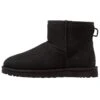 Ugg Classic Mini - Korte Laarzen - Black -About You Winkel e4a6e3dba21c4448af71898083ffe7b0