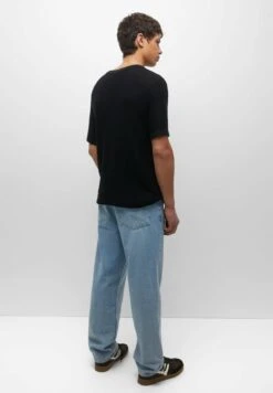 PULL & BEAR Short Sleeve- Trui - Black -About You Winkel e804b1888b5e485385407749f61361d2