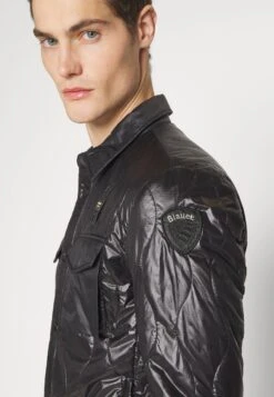 Blauer Over Jacket - Jas - Black -About You Winkel fe54966627cb4e05aa4925256304e6e7